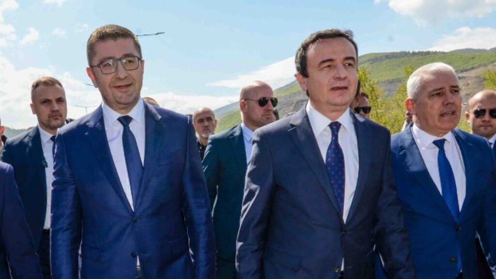 Албин Курти утре во Скопје, МВР: Ќе има посебен сообраќаен режим