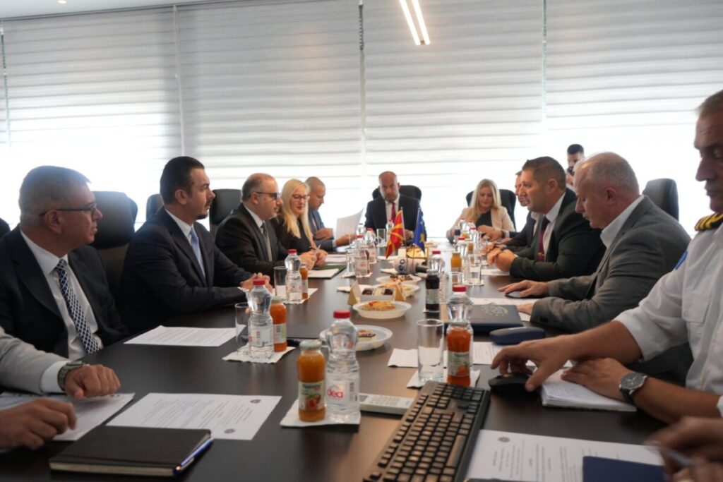 Македонија и Kосово ја зајакнуваат царинската соработка: Побрзи процедури и поголема безбедност на границата