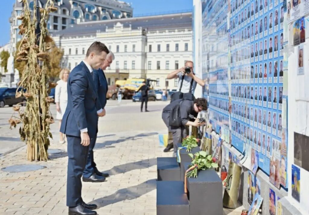 Муцунски во Украина: Поддршка за Киев и подготвеност за учество во обновата