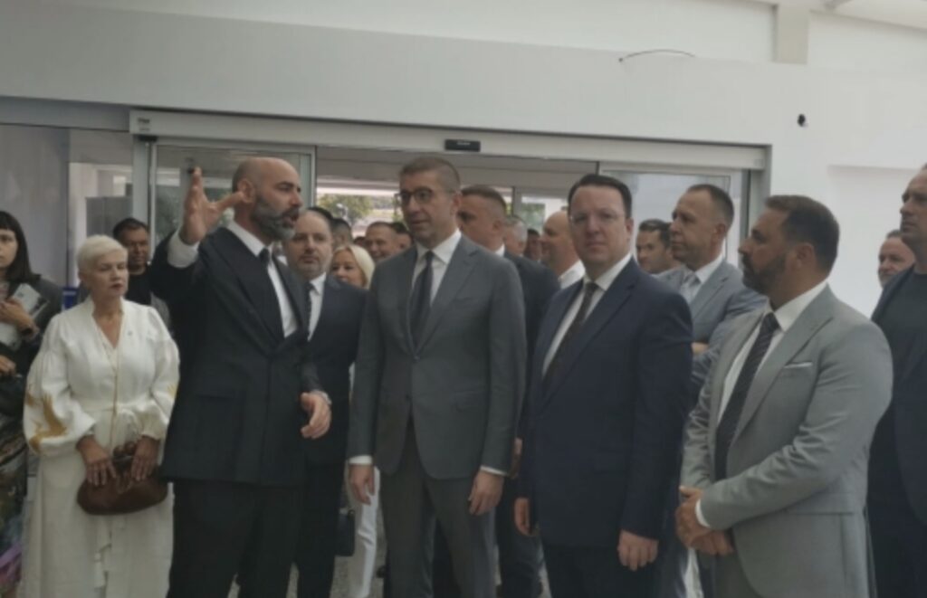 Со инвестиција од 2,7 милиони евра модернизиран охридскиот аеродром