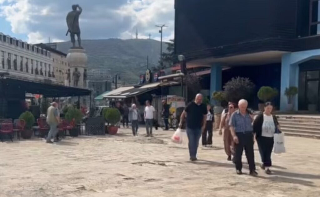 Турците доминираат во Скопје – над 741 илјади туристи ја посетиле Македонија