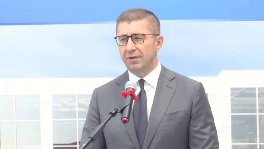 Мицкоски: Бројот на патници на охридскиот аеродром ќе се дуплира и триплира