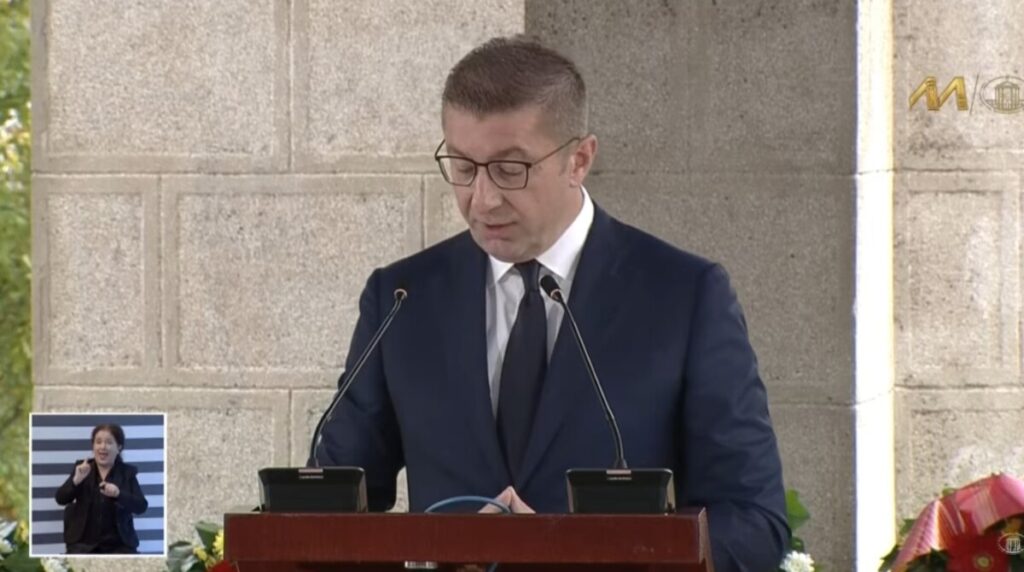 Мицкоски: Доста е од поделби и изгубени можности, време е за големи одлуки